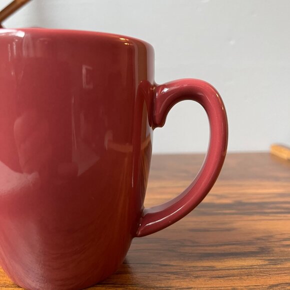 4 Stoneware Coffee Mugs Corelle Coordinates Burgundy Berry Solid Red 12 oz - Picture 6 of 13